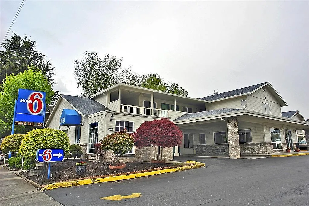 ** Hotel Motel 6 Portland Mall - 205 United States